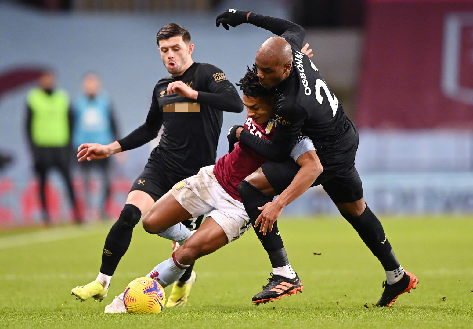 尤其是在面 尤其是在面